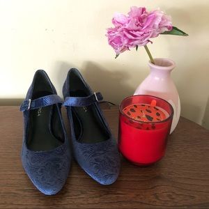 Brand New Via Spiga Mary Jane Heeled Flats